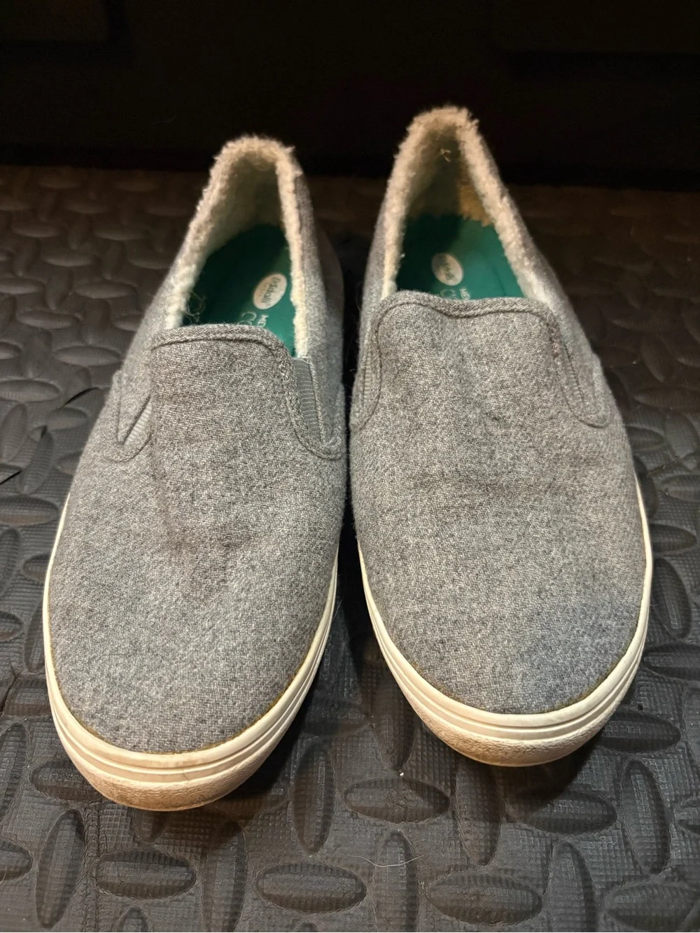 Women’s  Slip-On Casual Shoes in Heather Gray